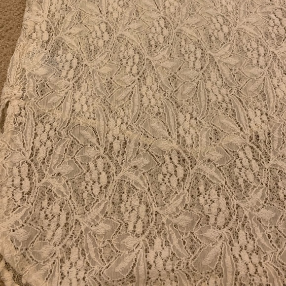 American Eagle Lace Tank Top - Picture 7 of 9